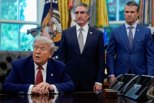 ΗΠΑ: Ο Τραμπ προτείνει εκτόξευση αμυντικών δαπανών και περικοπές 10% σε μη στρατιωτικά προγράμματα