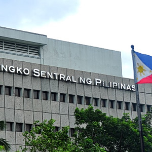Φιλιπίννες: Η κεντρική τράπεζα σηματοδοτεί μια σειρά μέτριων αυξήσεων επιτοκίων