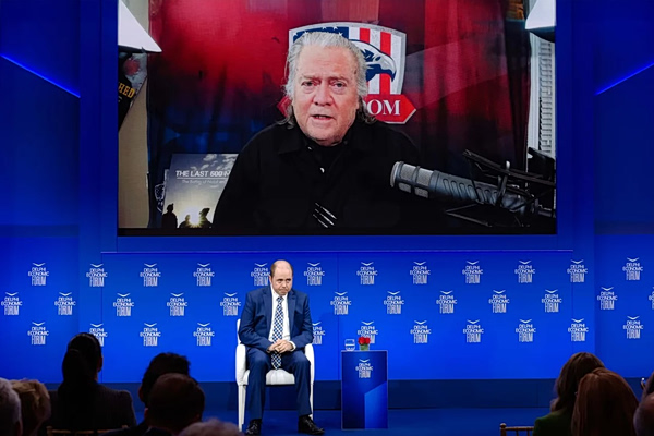 Delphi Economic Forum XI – Bannon: «Οι μεγάλες μάχες των επόμενων δεκαετιών θα αφορούν την ελεύθερη ναυσιπλοΐα»