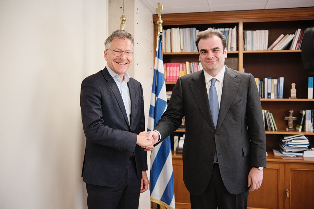 Κυριάκος Πιερρακάκης: Συναντήθηκε με τον Γερούν Ντάισελμπλουμ – Τι συζήτησαν