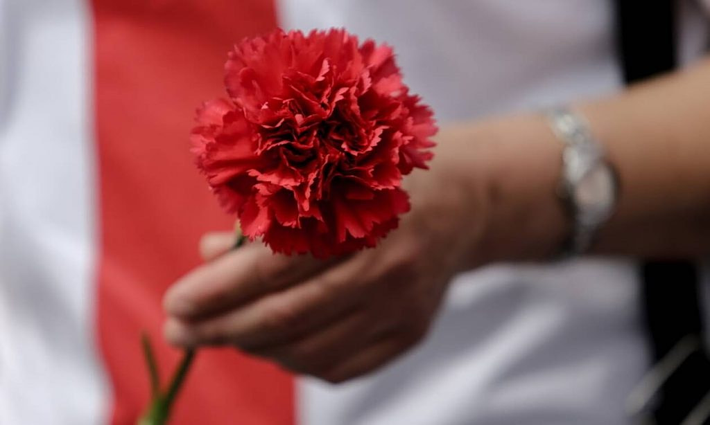 Αργία Πρωτομαγιάς: Ποιοι δουλεύουν και πώς πληρώνονται