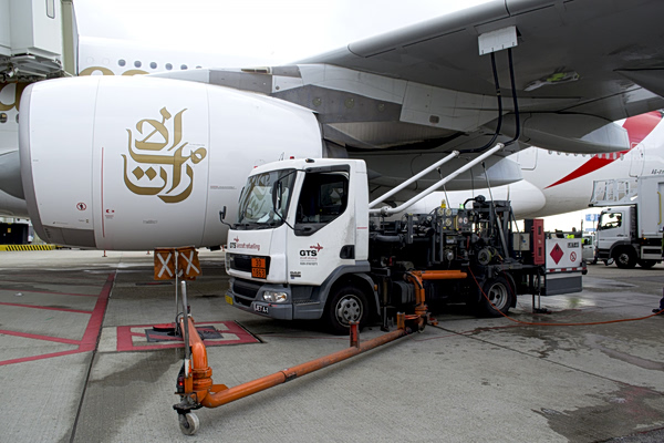 Καύσιμα: Η εκτόξευση των τιμών φέρνει «αναταράξεις» στα αεροπορικά ταξίδια