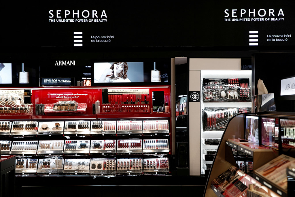 Generation X: Επιστρέφει δυναμικά και οδηγεί την αγορά ομορφιάς σε νέα εποχή