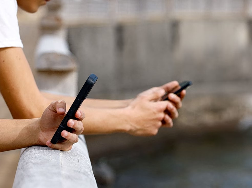 Social media: Πώς θα εφαρμοστεί η απαγόρευση χρήσης σε παιδιά