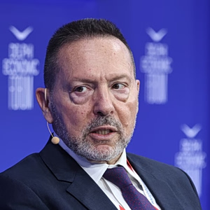 Delphi Economic Forum XI -Στουρνάρας: Εκπαίδευση, επενδύσεις και μεταρρυθμίσεις το κλειδί για κοινωνική και οικονομική ανάπτυξη