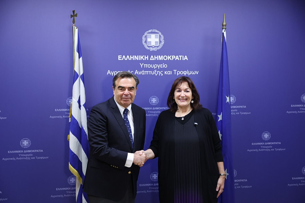 ΥπΑΑΤ: Συνάντηση Μ. Σχοινά με την Ευρωπαία Επίτροπο για τη Μεσόγειο – Τι συζητήθηκε