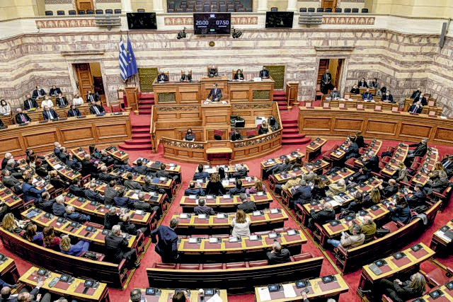 Από την επιλογή κομμάτων στην επιλογή προσώπων