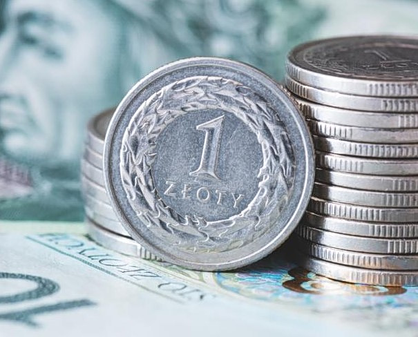 Πολωνία: Βγαίνει στις αγορές με ομόλογα σε δολάρια