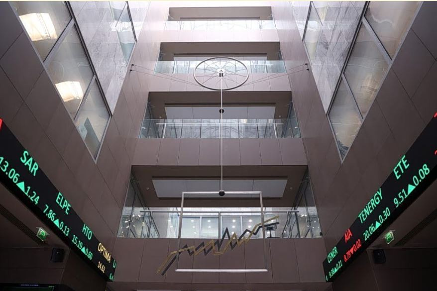 Χρηματιστήριο Αθηνών: Στάση αναμονής μετά τη βουτιά