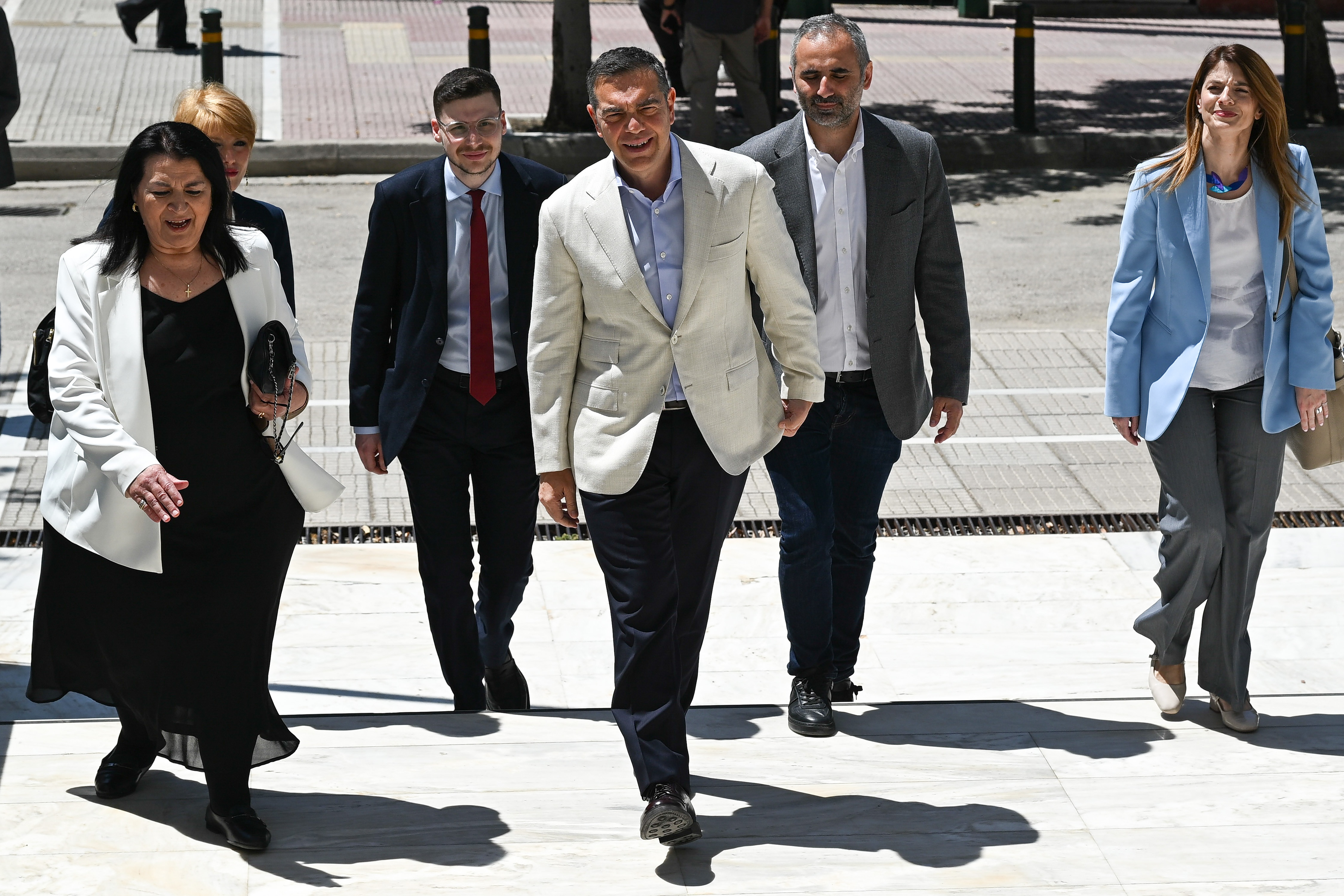 Στον Άρειο Πάγο ο Τσίπρας: Κατέθεσε την ιδρυτική διακήρυξη της ΕΛΑΣ
