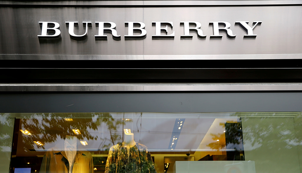 Burberry: Ισχυρές προοπτικές στην Ασία, αλλά εντείνεται ο ανταγωνισμός