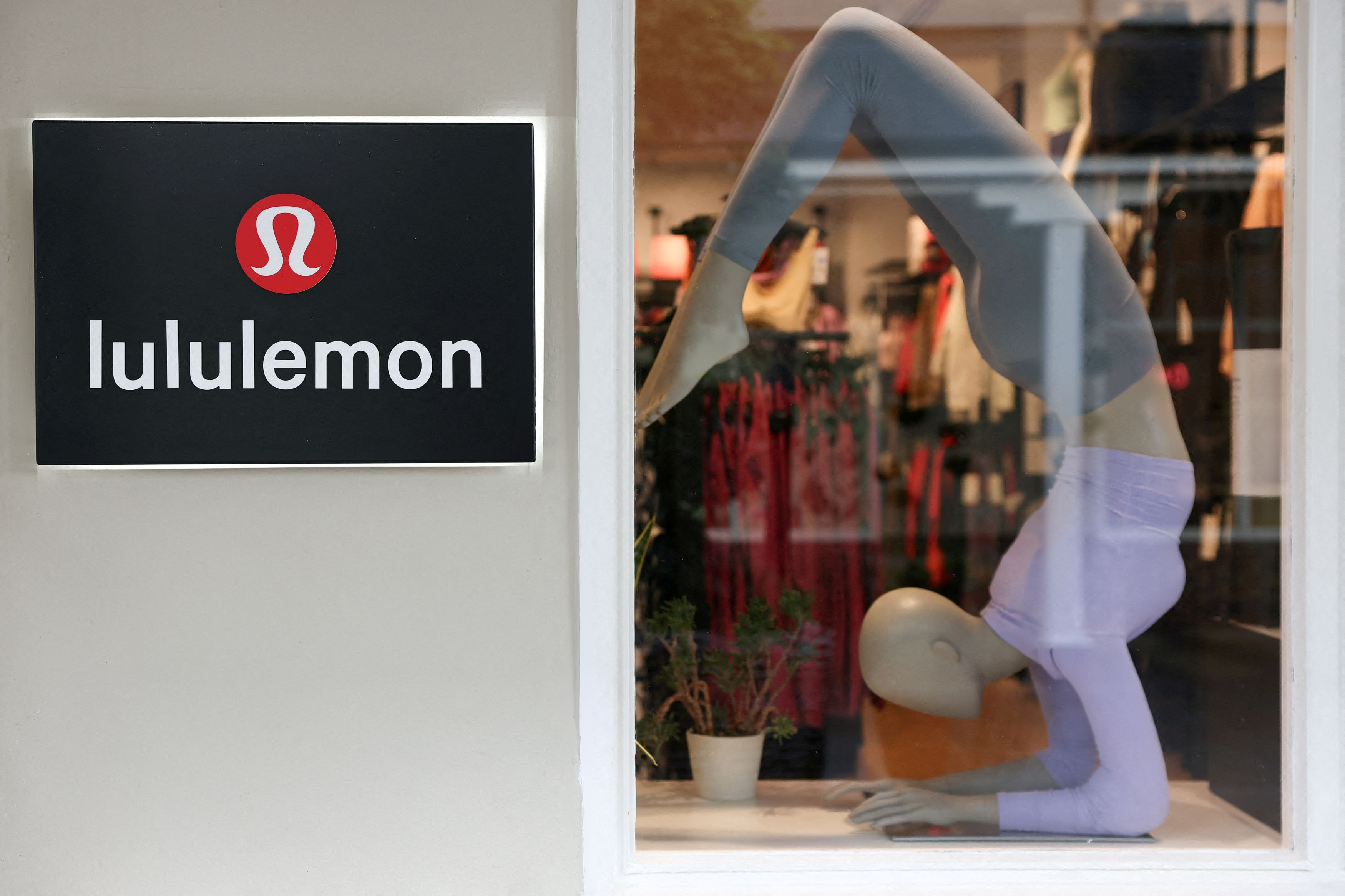 Lululemon: Αντιδράσεις για τη νέα CEO Heidi O’Neill πριν καν αναλάβει