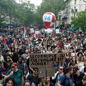 Πρωτομαγιά: Ποιες επιχειρήσεις έμειναν ανοιχτές στη Γαλλία