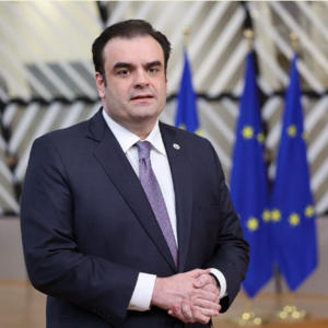 Κυριάκος Πιερρακάκης: Απασφαλίσαμε τη βόμβα του χρέους