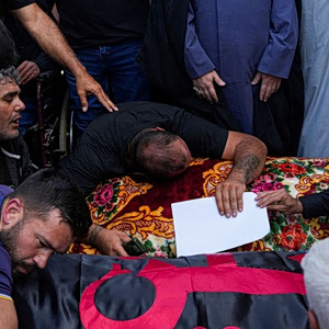 Εν αναμονή της απάντησης του Ιράν οι ΗΠΑ – Πάνω από 30 νεκροί στον Λίβανο και ισραηλινές επιδρομές στη Δ. Όχθη
