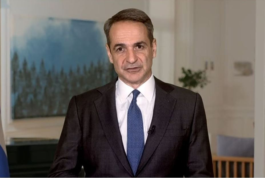 Greek PM Mitsotakis Announces Cap on Consumer Loan Repayments