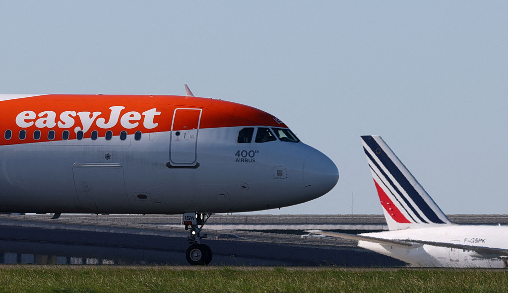 easyJet: Ισχυρές λειτουργικές επιδόσεις και πληρότητα 90% στο α΄εξάμηνο