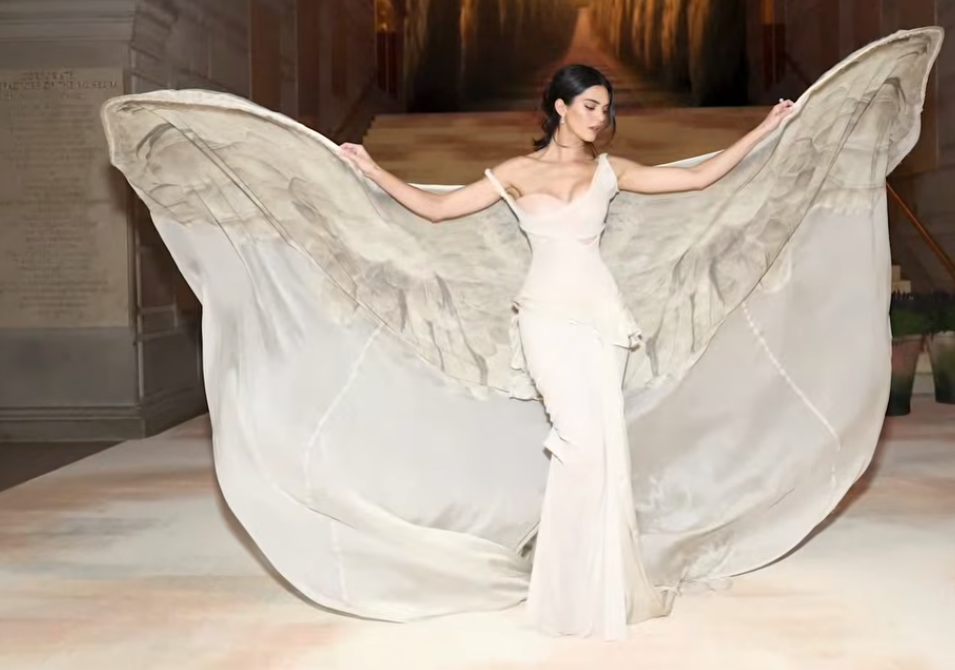 Met Gala: Gap και Zara «κλέβουν» την παράσταση από τους οίκους πολυτελείας στο κόκκινο χαλί