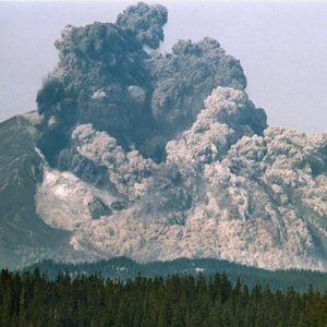 Mount Saint Helens: Η έκρηξη πριν από 46 χρόνια που σκότωσε 56 και στοίχισε δισεκατομμύρια