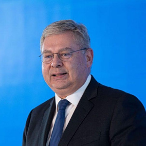 HELLENiQ ENERGY: Ισχυρές επιδόσεις με EBITDA στα 293 εκατ. ευρώ – Έμφαση στην ασφάλεια εφοδιασμού