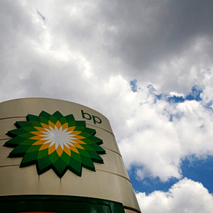 BP: Βουτιά μετοχής μετά την απομάκρυνση του προέδρου από το διοικητικό συμβούλιο