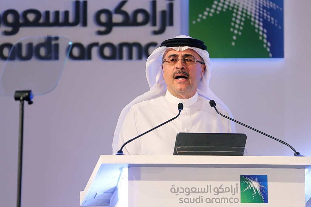 CEO Aramco: Απώλειες 100 εκατ. βαρελιών ανά εβδομάδα, αν το Ορμούζ παραμείνει κλειστό