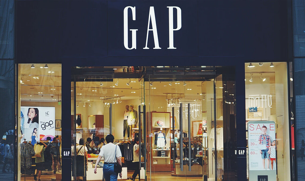 Gap - American Eagle