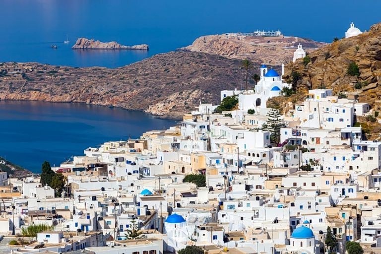 Ίος: Το «ανερχόμενο αστέρι» στη Μεσόγειο