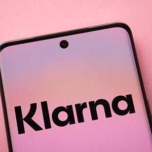 Klarna: Άλμα μετοχής, κέρδη πάνω από τις προβλέψεις