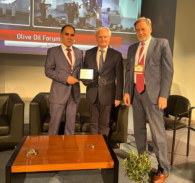 2ο Olive Oil Forum: Βαθιά ριζωμένο στην ιστορία και την ταυτότητά μας το ελαιόλαδο