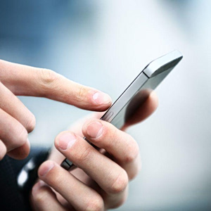 Smartphones: Από το 2027 η ανάκαμψη της αγοράς