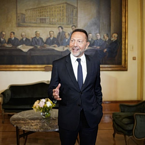 Stournaras: ECB Will Likely Raise Rates if Iran Conflict Persists