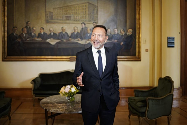 Stournaras: ECB Will Likely Raise Rates if Iran Conflict Persists