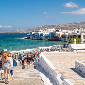 Φοροδιαφυγή: Σαφάρι 50.000 ελέγχων σε νησιά και τουριστικές περιοχές