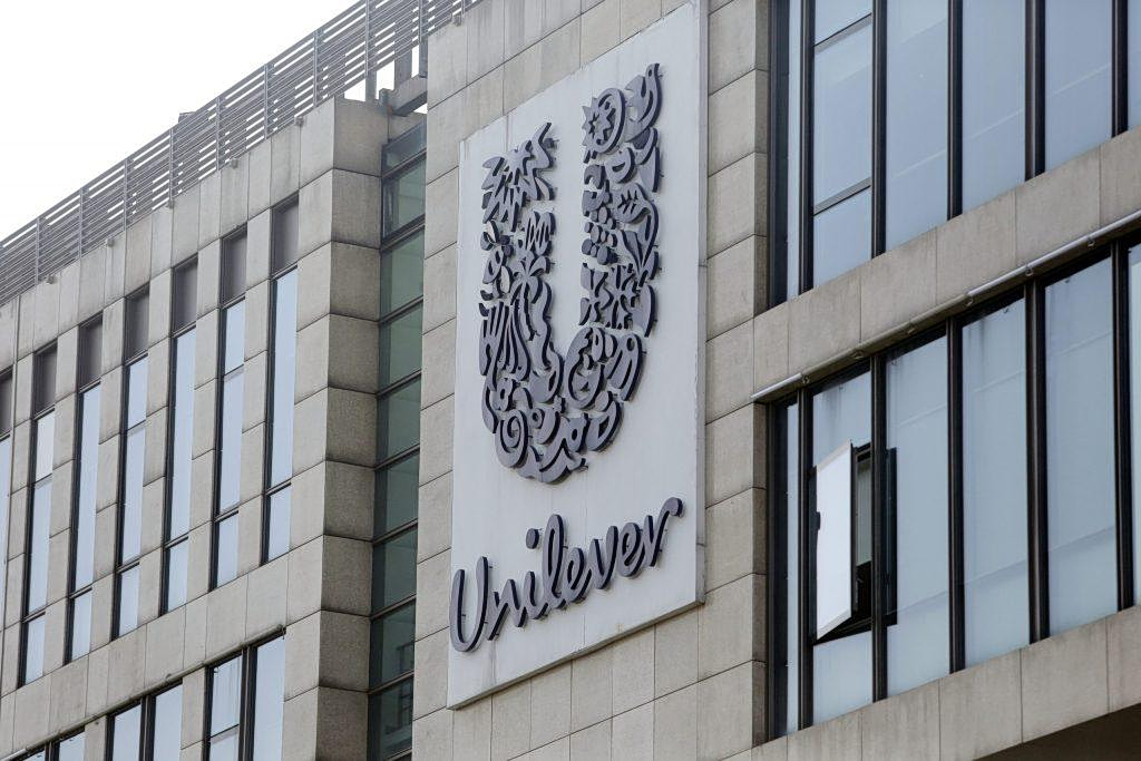 Unilever: Αυξήσεις σε μικρές δόσεις λόγω… Ιράν
