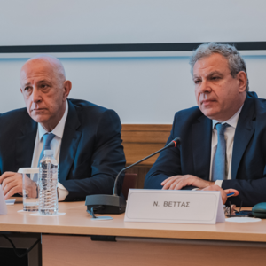 Παραγωγικότητα: Γιατί οι μεγαλύτερες επιχειρήσεις «ανεβάζουν»