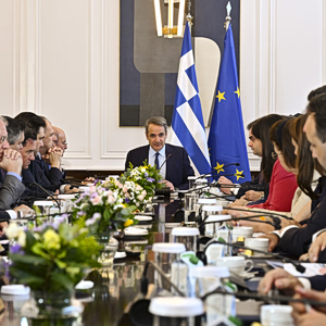 Μητσοτάκης: Παρατείνεται και τον Ιούλιο η επιδότηση στο diesel
