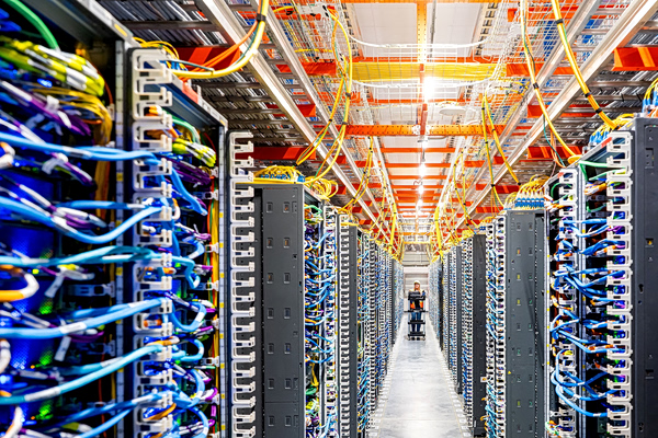 Amazon Eyes Athens Cloud Hub, Future Tech Investments