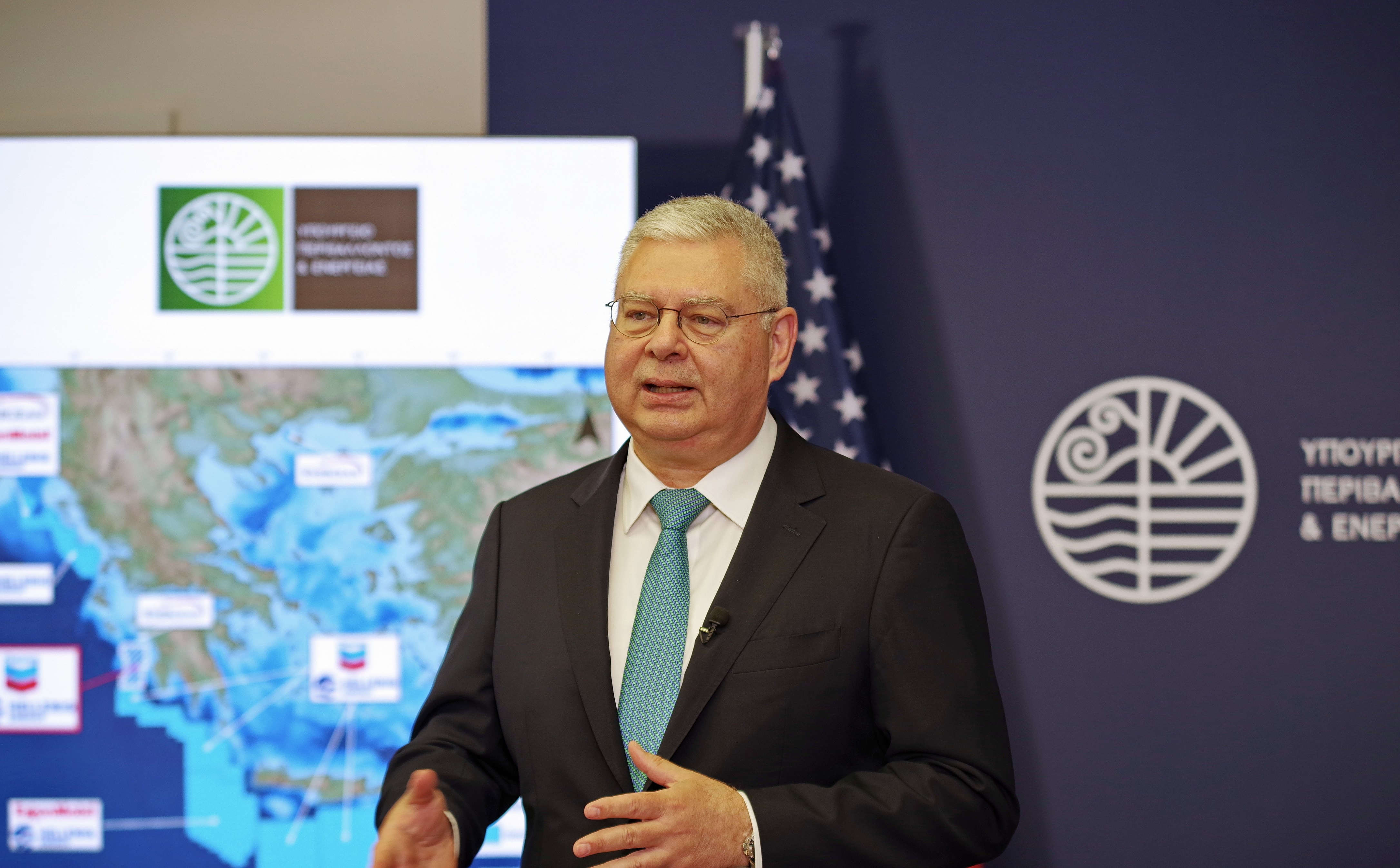 HELLENiQ ENERGY: Επέκταση στρατηγικής συνεργασίας με Chevron και στο «Block 10»