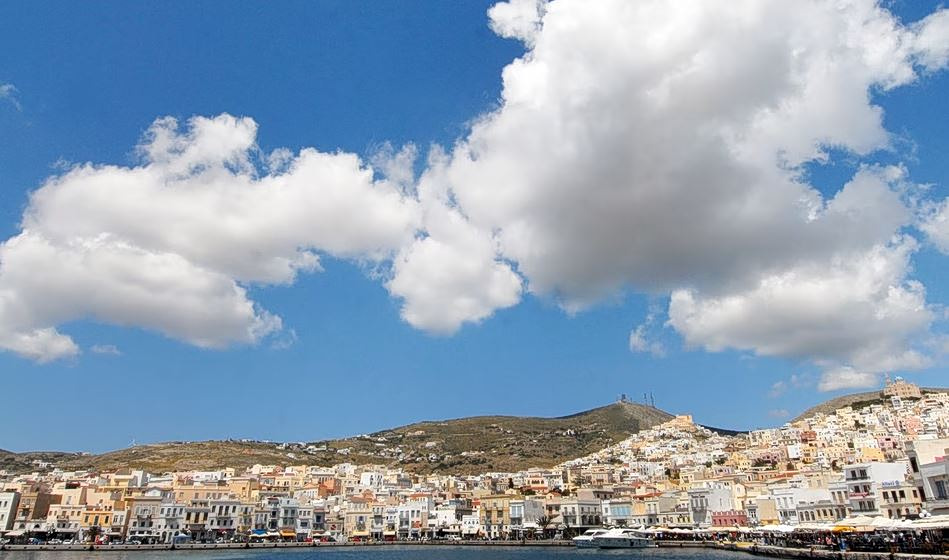 Higher Vacation Pay Coming for Greek Workers in 2026