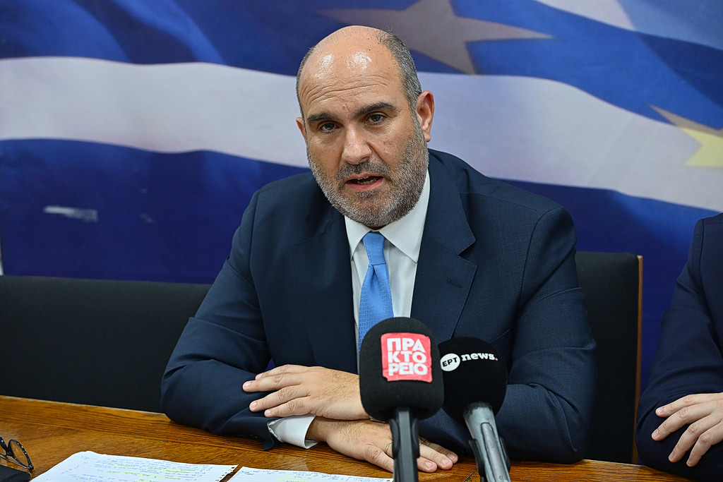 ΔΕΘ 2026: Συνάντηση Μαρκόπουλου με φορείς για φόρους, ΦΠΑ και οφειλές