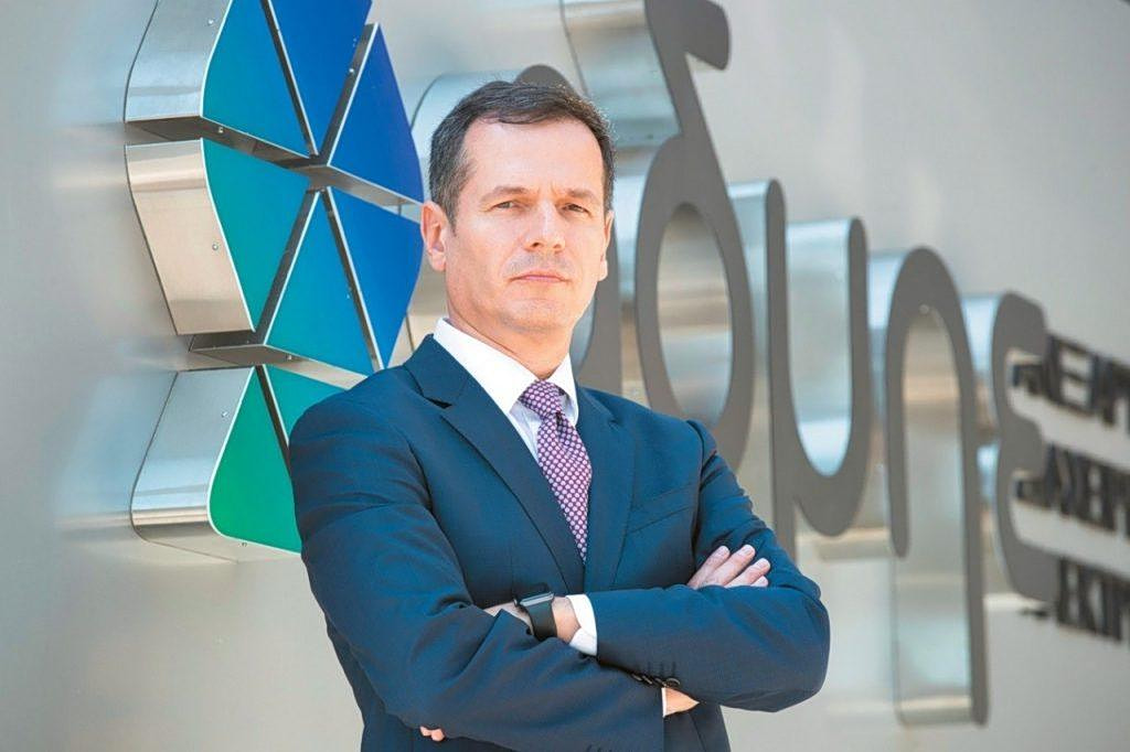 Eurobank Equities για ΑΔΜΗΕ: Ανεβάζει στα 4,40 ευρώ την τιμή στόχο