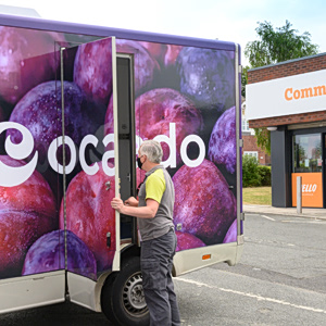 Ocado: Προετοιμάζει τον διάδοχο του συνιδρυτή και CEO Στάινερ