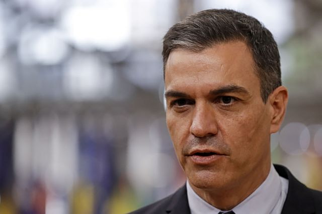 Σάντσεθ: Αρνείται τις κατηγορίες για «γενικευμένη διαφθορά»
