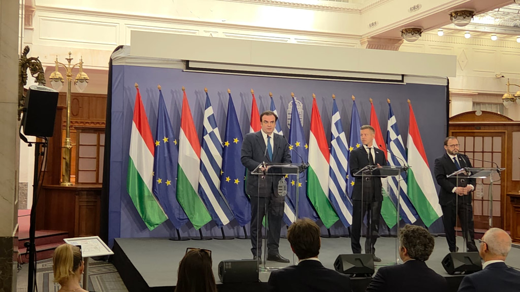 Κυριάκος Πιερρακάκης από τη Βουδαπέστη:  «Ένας άνεμος αλλαγής πνέει από την Ουγγαρία»