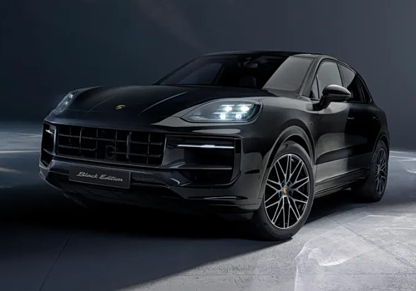 Porsche: Σχεδιάζει να μεταφέρει την παραγωγή του Cayenne στη Λειψία