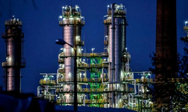 Motor Oil – Helleing Energy: Τι λέει για τις μετοχές των ελληνικών διυλιστηρίων η Eurobank Equities 