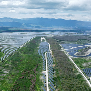 RWE – ΔΕΗ: Σε πλήρη λειτουργία φωτοβολταϊκά σχεδόν 1 GW στη Δυτική Μακεδονία