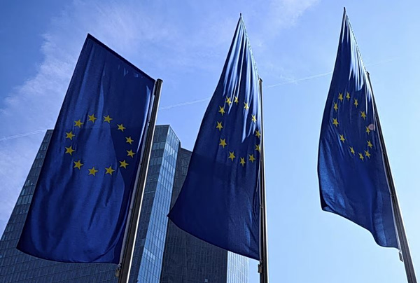 Why Greeks Remain Europe’s Most Pessimistic Consumers