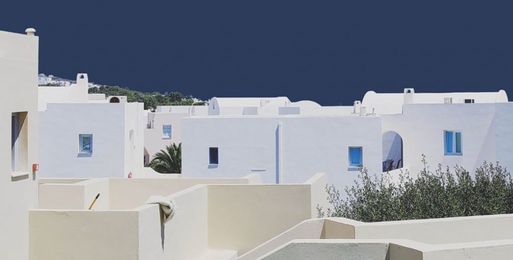 Εξοχική κατοικία: Θησαυρό σε Κρήτη και Ιόνιο αναζητούν οι ξένοι επενδυτές